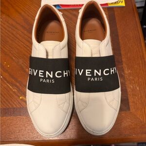 Givenchy Slip On Low Top Elastic Sneakers